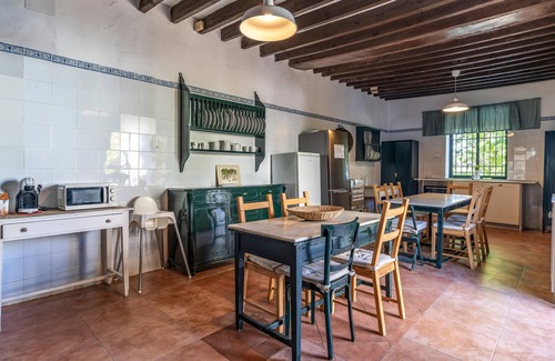 Santaella House | 10 bedroom stunning home in Santaella
