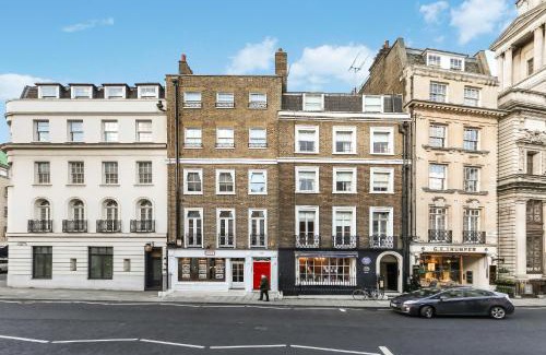 Mayfair Apartment | 10 Curzon Street by Mansley