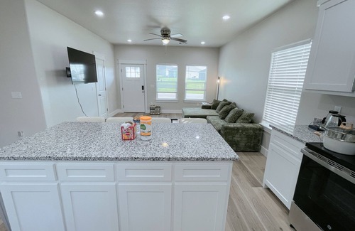 Durant House | 10 min to Casino, brand new 2b/1b single home 2025