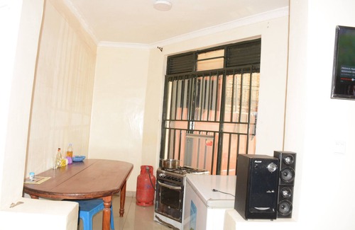 Kigali Villa | 10 minutes from Kigali Airport and 5 minutes from BK Arena &Amahoro stadium