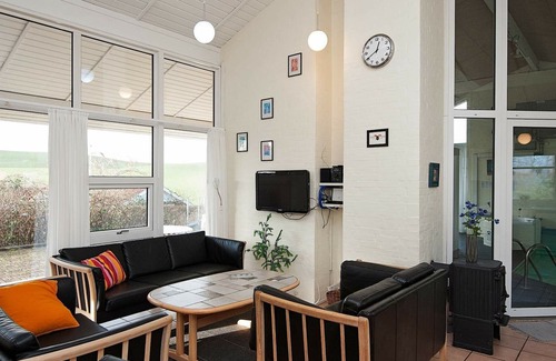 Vikær Strand House | 10 person holiday home in Haderslev