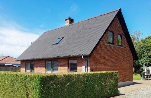 Aalbaek House | 10 person holiday home in Ålbæk-By Traum