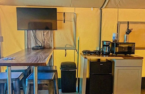 Sutherland Springs Cabin | #10 Son’s Rio Cibolo Safari Cabin