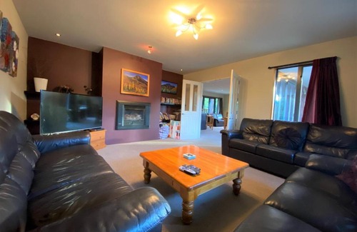 Hanmer Springs House | 10 Tarndale Place