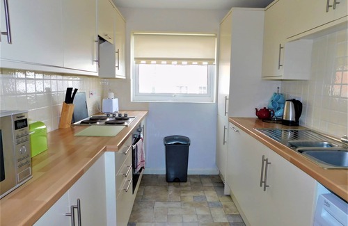 Sheringham Apartment | 10 Vista Court - Amazing panoramic views towards the town and sea from this first floor apartment