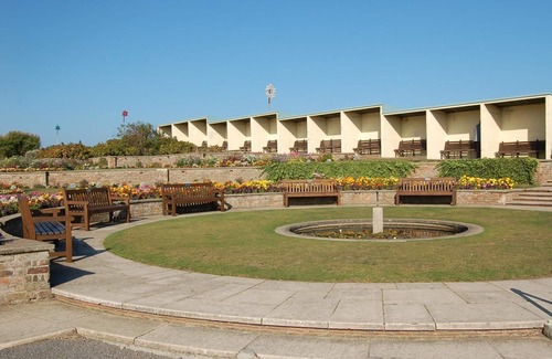 Sheringham Apartment | 10 Vista Court - Amazing panoramic views towards the town and sea from this first floor apartment