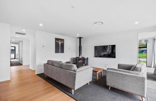 Hanmer Springs House | 10 William Jones Place