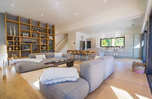 Pyla-sur-Mer Villa | 100% Bassin spirit for this villa near the beach