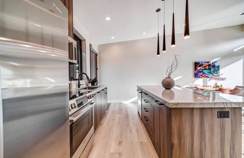 Zion National Park South Entrance Apartment | 100 LaFave-Luxury Suite at Zion: The Sentinel