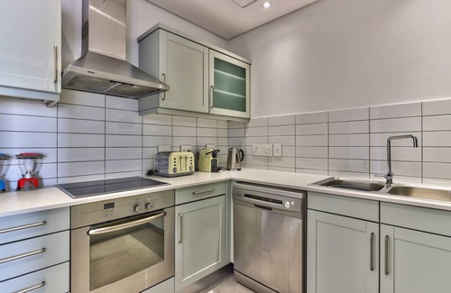 Victoria and Alfred Waterfront Apartment | 100 m² Apartment ∙ 3 bedrooms ∙ 6 guests