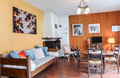 Les Houches Apartment | 100 m² Apartment ∙ 3 bedrooms ∙ 6 guests