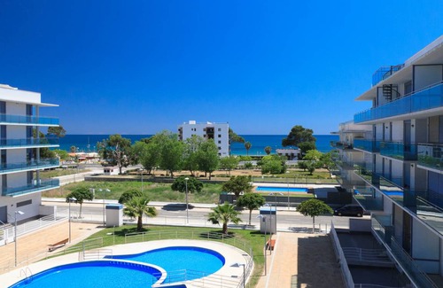 Cambrils Apartment | 100 m² Apartment ∙ 3 bedrooms ∙ 7 guests
