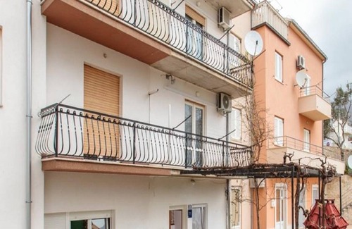 Podstrana Apartment | 100 m² Apartment ∙ 2 bedrooms ∙ 4 guests