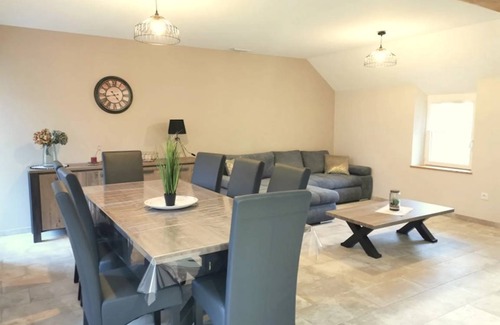 Thiel-sur-Acolin House | 100 m² House ∙ 2 bedrooms ∙ 4 guests
