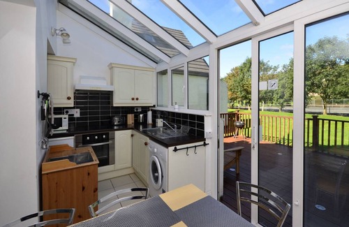 Clifden House | 100 m² House ∙ 3 bedrooms ∙ 6 guests