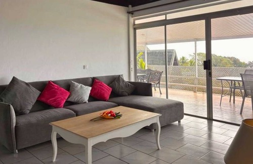 Papeete House | 100 m² House ∙ 4 bedrooms ∙ 9 guests