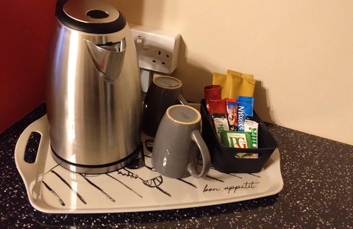 Bispham Apartment | 100 metres from the seafront. Comfortable 1 bed ground floor apartment.