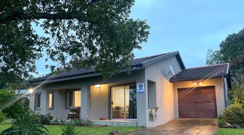 Waterfall House | 1000 Hills Getaway