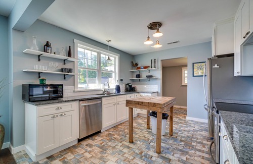 Knoxville House | '1001 Sevier Bungalow': 2 Mi to Neyland Stadium!