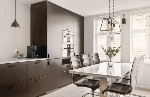 Bergen City Centre Apartment | 100m to Bryggen I Lux Feeling & Private Patio