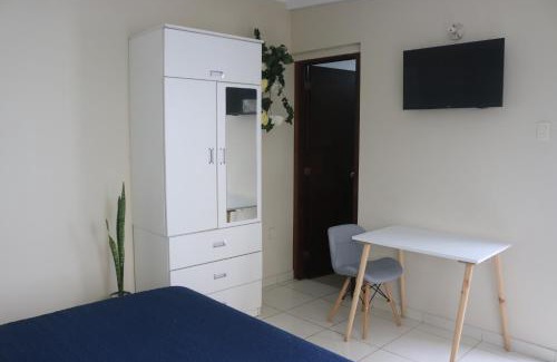 Magdalena del Mar House | 102 habitacion con baño y cocina e ingreso independiente