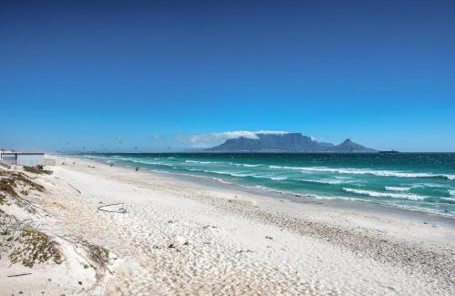 Bloubergstrand Apartment | 103 LaCabina Bloubergstrand
