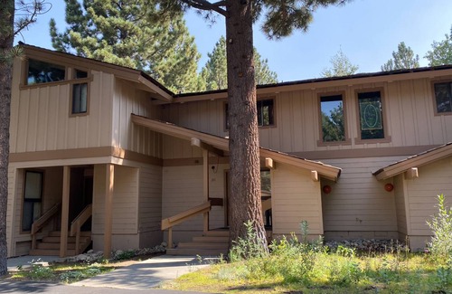 Mammoth Lakes Condo | 107 m² Condo ∙ 2 bedrooms ∙ 6 guests