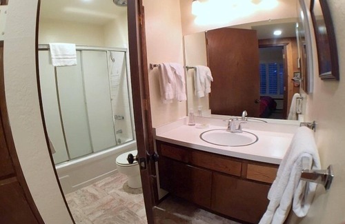 Mammoth Lakes Condo | 108 Standard by RedAwning