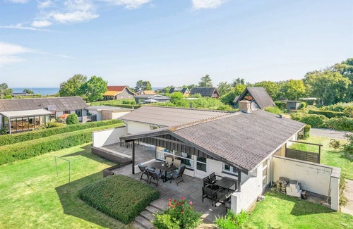 Middelfart House | 109 m² House ∙ 4 bedrooms ∙ 8 guests