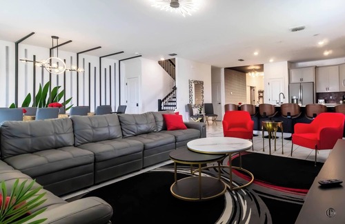 Kissimmee Villa | 10BR Villa Near Disney & Universal Movie Magic