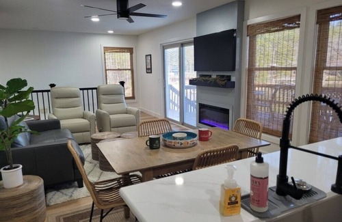 Hot Springs Village House | 10CaboPl | Lake DeSoto | Townhome | Sleeps 6