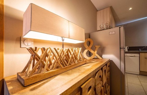 Tignes le Lac Apartment | 10m from ski slopes, 1st floor, tv, ski locker, 58m², Tignes