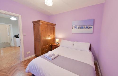 Lahinch Apartment | 10minDriveCliffsOfMoher-Cozy2Br-Parking-WiFi