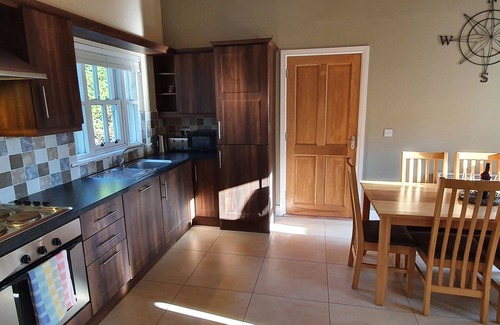 Dungarvan House | 11 AN SEANACHAI HOLIDAY HOMES, pet friendly in Ring, County Waterford