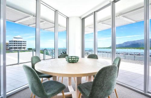 Cairns Central Business District Apartment | 11 Harbour Lights with Ocean Views