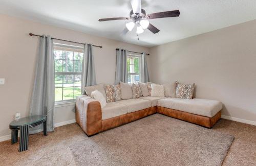 Candler House | 11 Mi to Silver Springs State Park Forested Haven