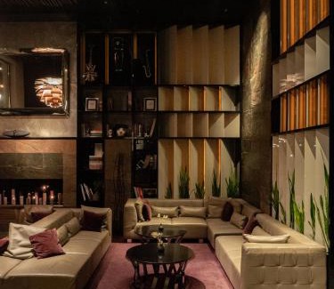 Afanasivsʹkyy Yar Hotel | 11 Mirrors Design Hotel