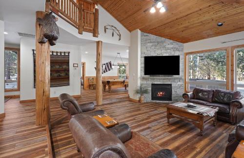 Sunriver House | 11 Vine Maple home
