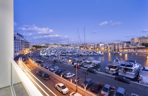 Ta' Xbiex Apartment | 110 m² Apartment ∙ 3 bedrooms ∙ 6 guests