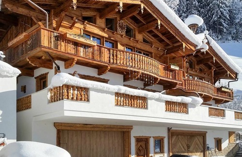 Ramsau im Zillertal Apartment | 110 m² Apartment ∙ 3 bedrooms ∙ 9 guests