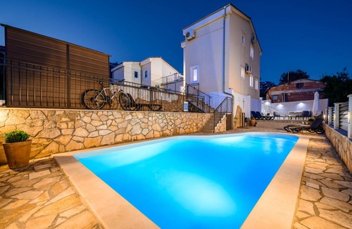Rojci Villa | 110 m² Villa ∙ 2 bedrooms ∙ 6 guests