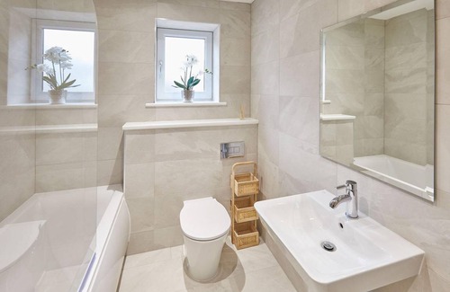 Whitley Bay House | 111 m² House ∙ 4 bedrooms ∙ 8 guests