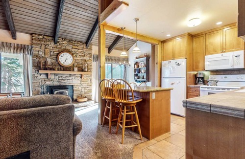 Mammoth Lakes Condo | 112 m² Condo ∙ 1 bedroom ∙ 6 guests