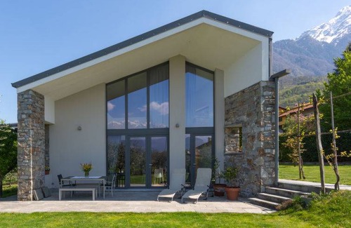 Colico Piano House | 115 m² House ∙ 3 bedrooms ∙ 10 guests