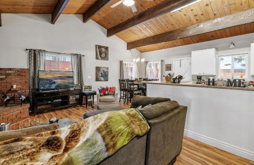 Summit Estates House | 116 - Summit Bearadise - Meredith Lodging