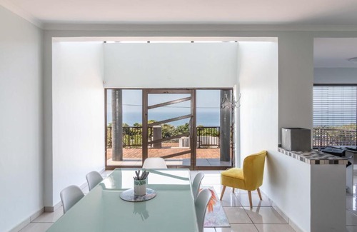 Athlone House | 118 - 4 Bedroom House Toti