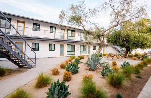 Santa Ana Apartment | #12~🔥LUX 1BD🔥6Mi→Disney🏰 1min→DTSA☆W/Parking 😍