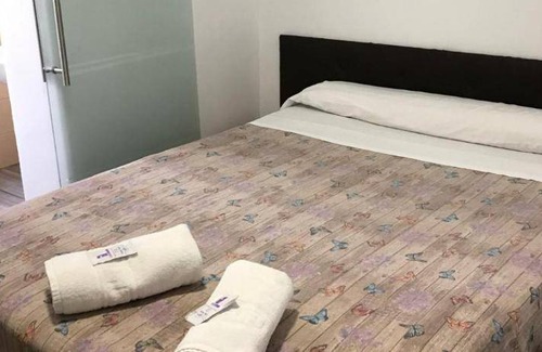 Zaragoza Centro Bed & Breakfast | 12 m² Bed and breakfast ∙ 2 guests