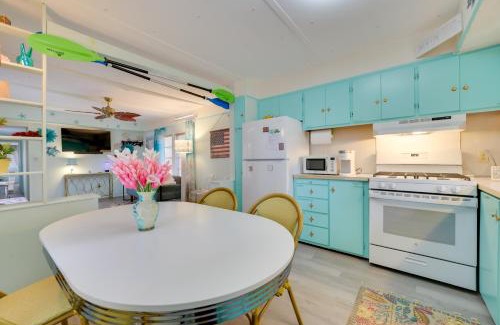 Kalkaska House | 12 Mi to Skiing Manistee Lake Cottage with Fire Pit