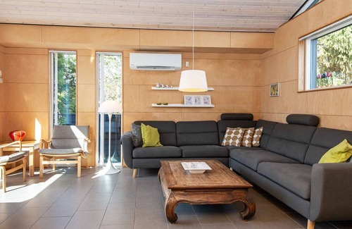 Trend House | 12 person holiday home in Løgstør
